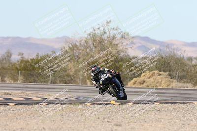 media/Dec-06-2025-CVMA (Sat) [[4a896cc04c]]/Race 4-Formula Middleweight/